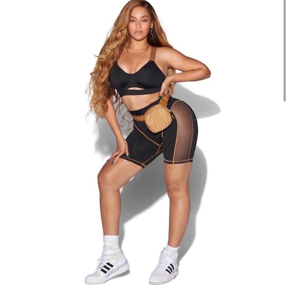 Ivy Park cycling shorts
